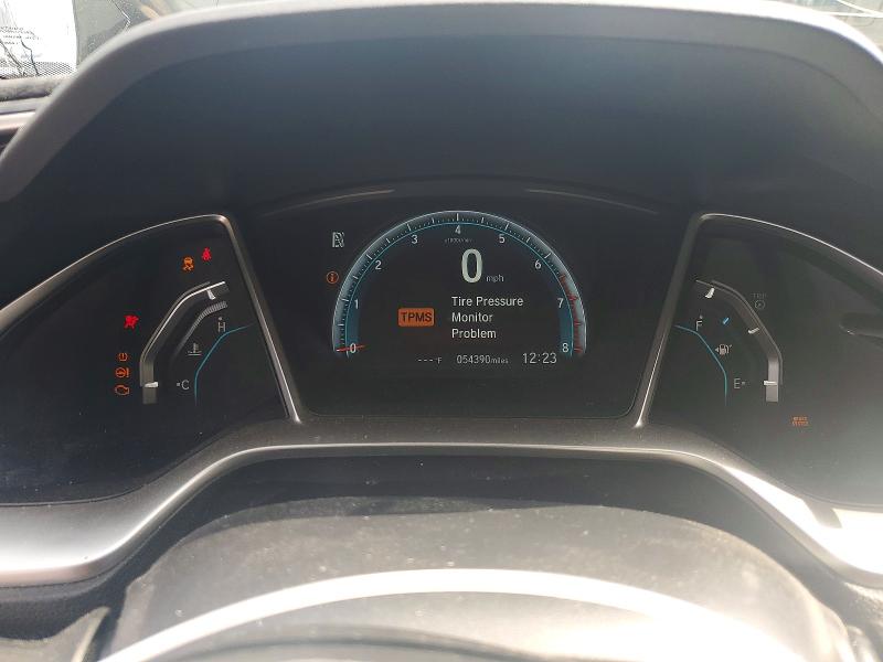 Photo 9 from auction – 2017 HONDA CIVIC with VIN 2HGFC3B37HH361972