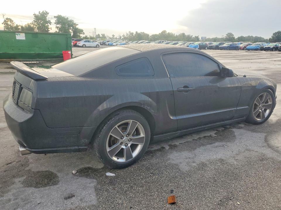 Photo 3 from auction – 2008 FORD MUSTANG with VIN 1ZVHT82H085113664