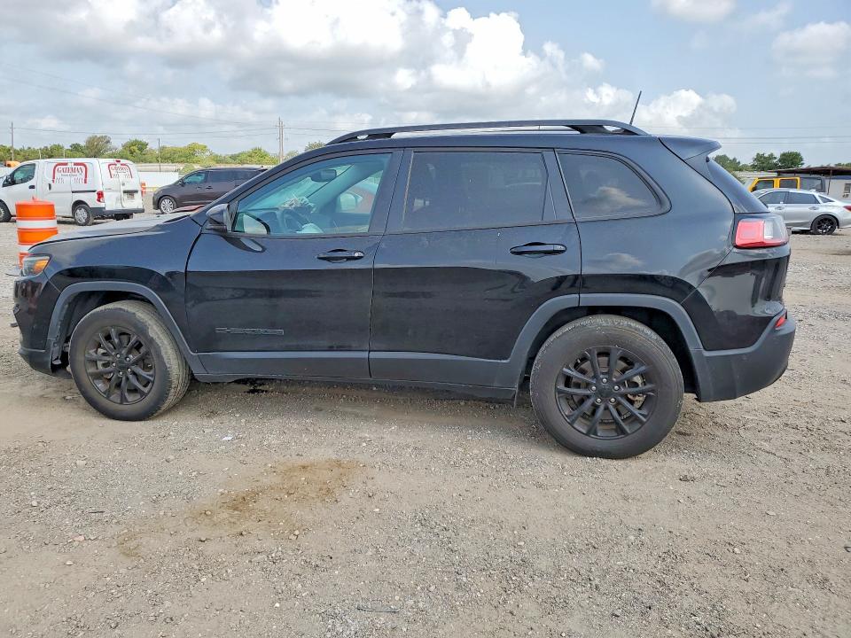 Photo 2 from auction – 2023 JEEP CHEROKEE with VIN 1C4PJMMB0PD114968