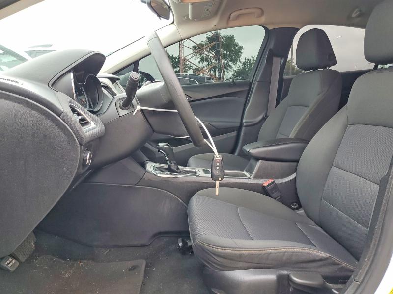 Photo 7 from auction – 2017 CHEVROLET CRUZE with VIN 1G1BC5SM3H7259252