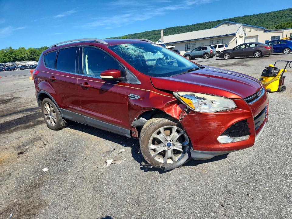 Photo 4 from auction – 2015 FORD ESCAPE with VIN 1FMCU9JX1FUA86630