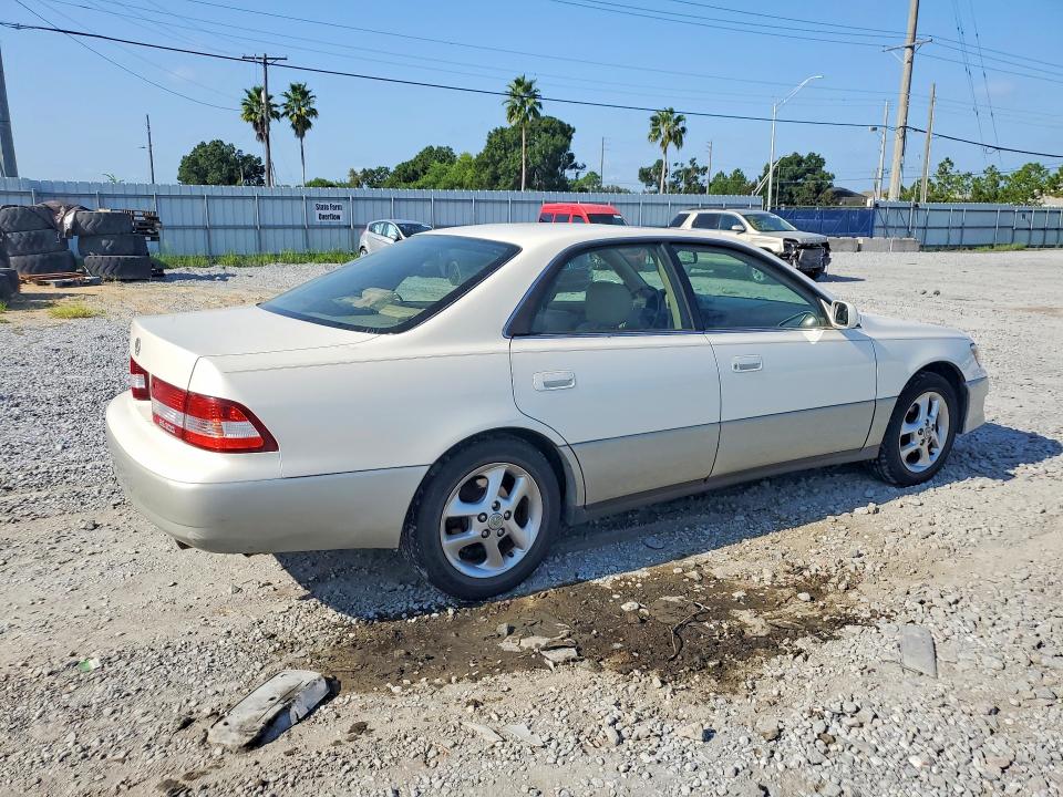 Photo 3 from auction – 2001 LEXUS ES with VIN JT8BF28GX15105801