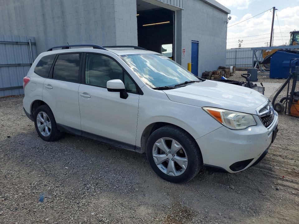 Photo 4 from auction – 2014 SUBARU FORESTER with VIN JF2SJADC7EH541802