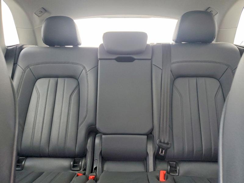 Photo 10 from auction – 2020 AUDI Q5 with VIN WA1ANAFYXL2038783