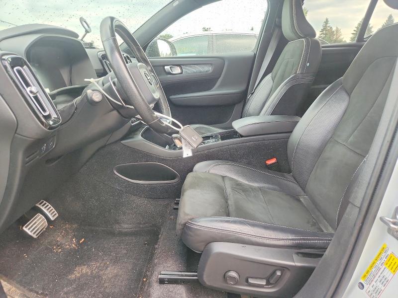 Zdjęcie 7 z aukcji – 2019 VOLVO XC40 z VIN YV4162UM7K2146573