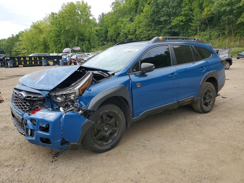 SUBARU OUTBACK 2022 с VIN 4S4BTGUD2N3270872 - Снимка от търг