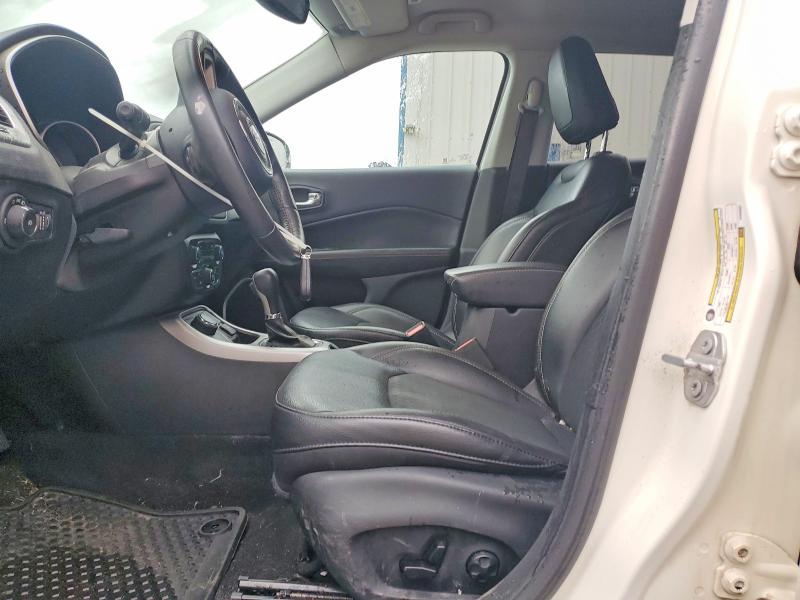 Photo 7 from auction – 2019 JEEP COMPASS with VIN 3C4NJDBB3KT629587