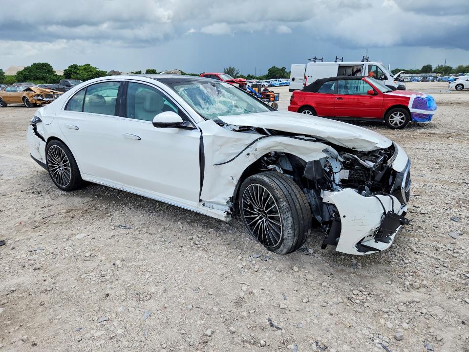 Photo 4 from auction – 2026 MERCEDES-BENZ E with VIN W1KLF6BBXTA303790