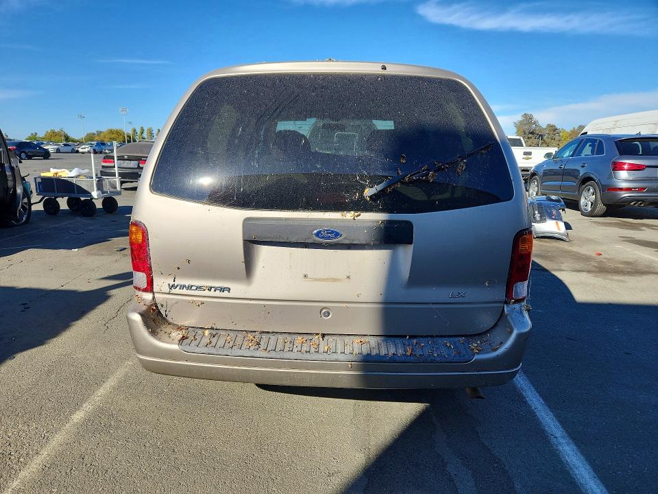 Photo 6 from auction – 2003 FORD WINDSTAR with VIN 2FMDA51443BB60877