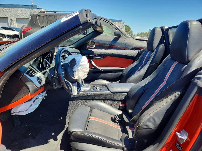 Photo 7 from auction – 2014 BMW Z4 with VIN WBALL5C51EJ105444
