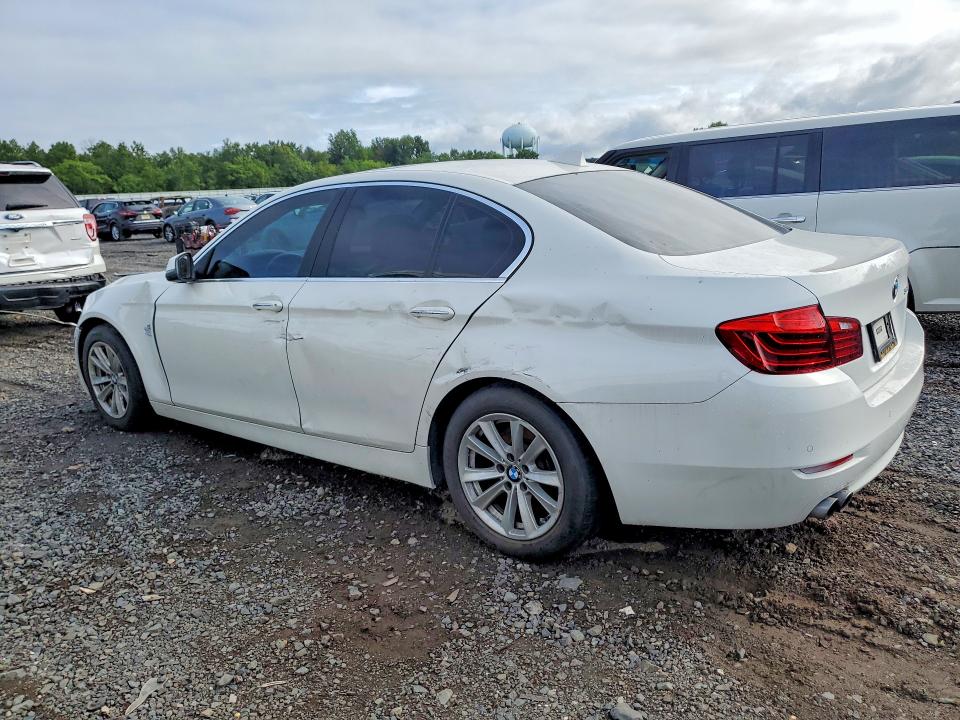 Photo 2 from auction – 2016 BMW 528 with VIN WBA5A5C56GD526477