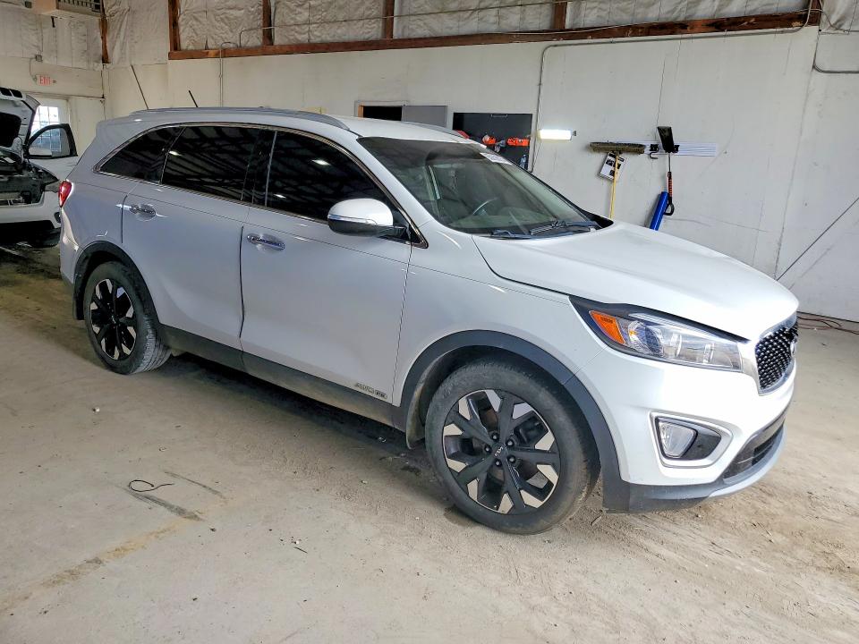 Photo 4 from auction – 2018 KIA SORENTO with VIN 5XYPHDA50JG354170