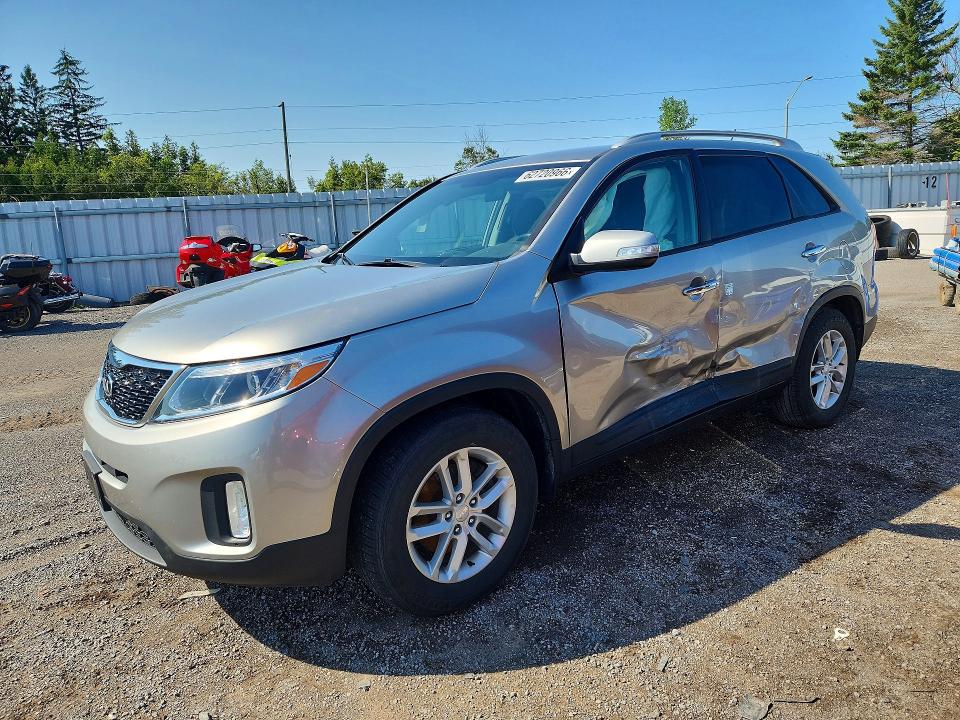 KIA SORENTO 2014 with VIN 5XYKT3A63EG525477 - Photo from auction