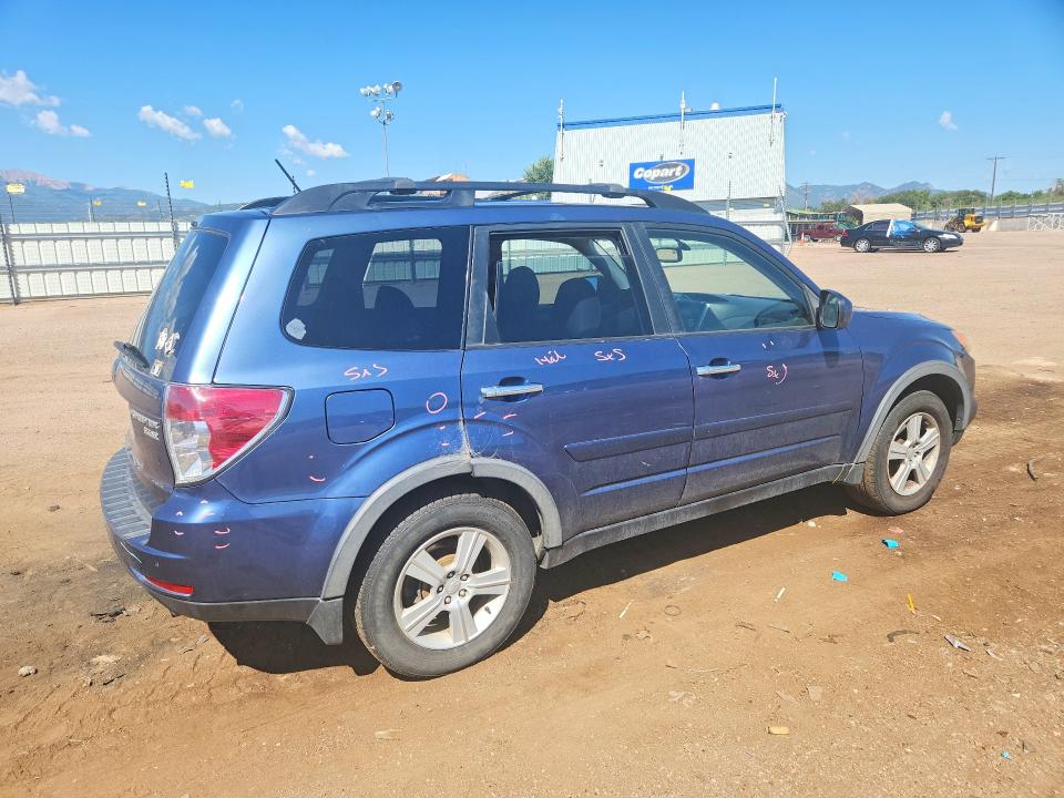 Photo 3 from auction – 2011 SUBARU FORESTER with VIN JF2SHADC5BH757980