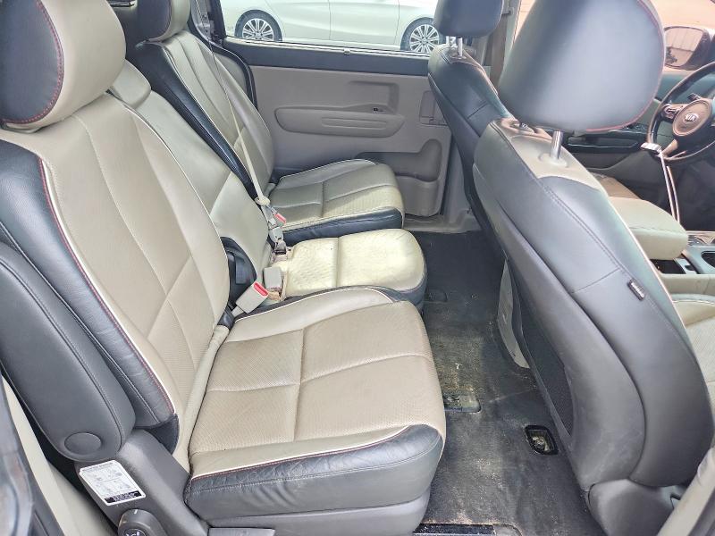 Photo 11 from auction – 2017 KIA SEDONA with VIN KNDMB5C14H6251898