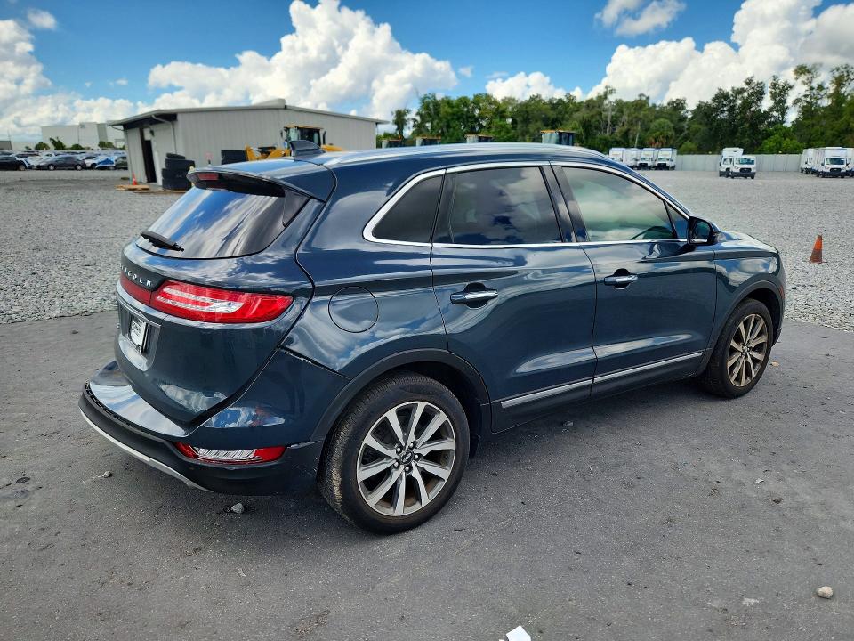Photo 3 from auction – 2019 LINCOLN MKC with VIN 5LMCJ3C99KUL03515