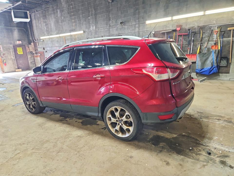 Photo 2 from auction – 2016 FORD ESCAPE with VIN 1FMCU9J95GUA89517