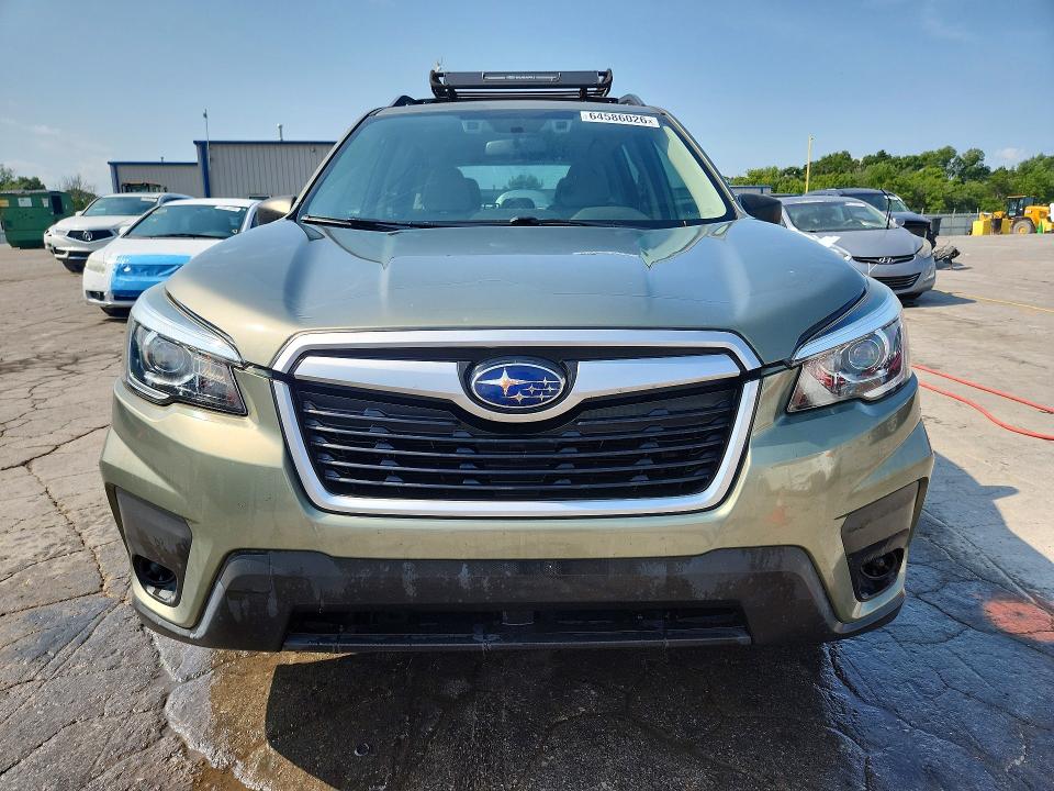 Photo 5 from auction – 2019 SUBARU FORESTER with VIN JF2SKACC3KH401367