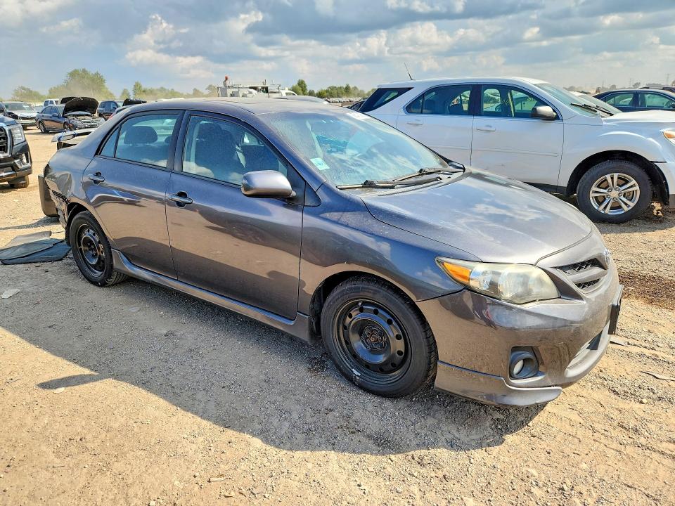 Photo 4 from auction – 2012 TOYOTA COROLLA with VIN 5YFBU4EE1CP010040
