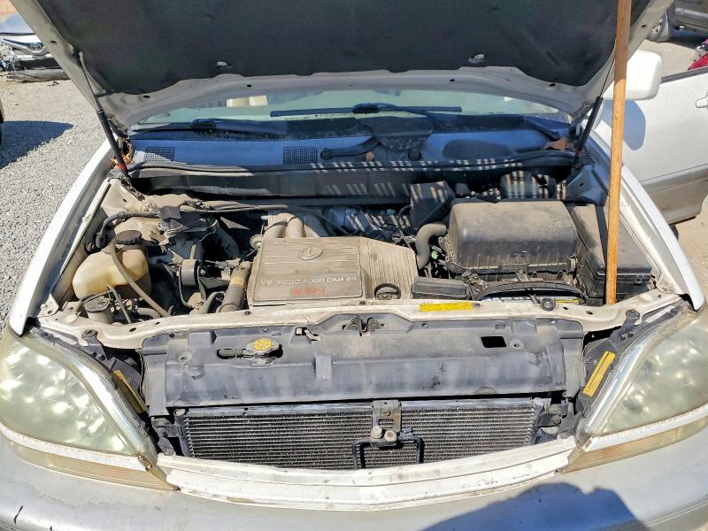 Photo 12 from auction – 2002 LEXUS RX with VIN JTJHF10U320290924
