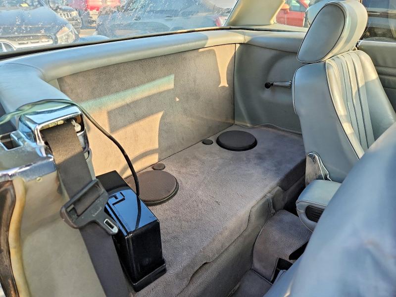 Снимка 10 от търг – 1987 MERCEDES-BENZ 560 с VIN WDBBA48DXHA067102
