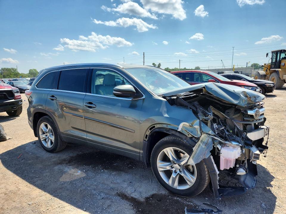 Photo 4 from auction – 2015 TOYOTA HIGHLANDER with VIN 5TDDKRFH5FS129743