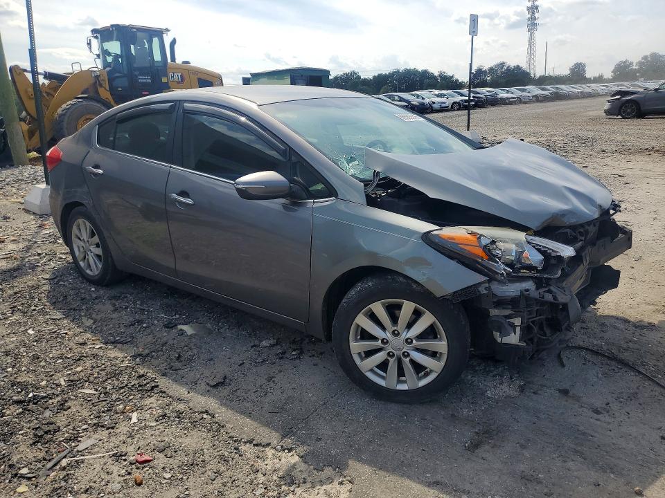 Photo 4 from auction – 2015 KIA FORTE with VIN KNAFX4A81F5263673