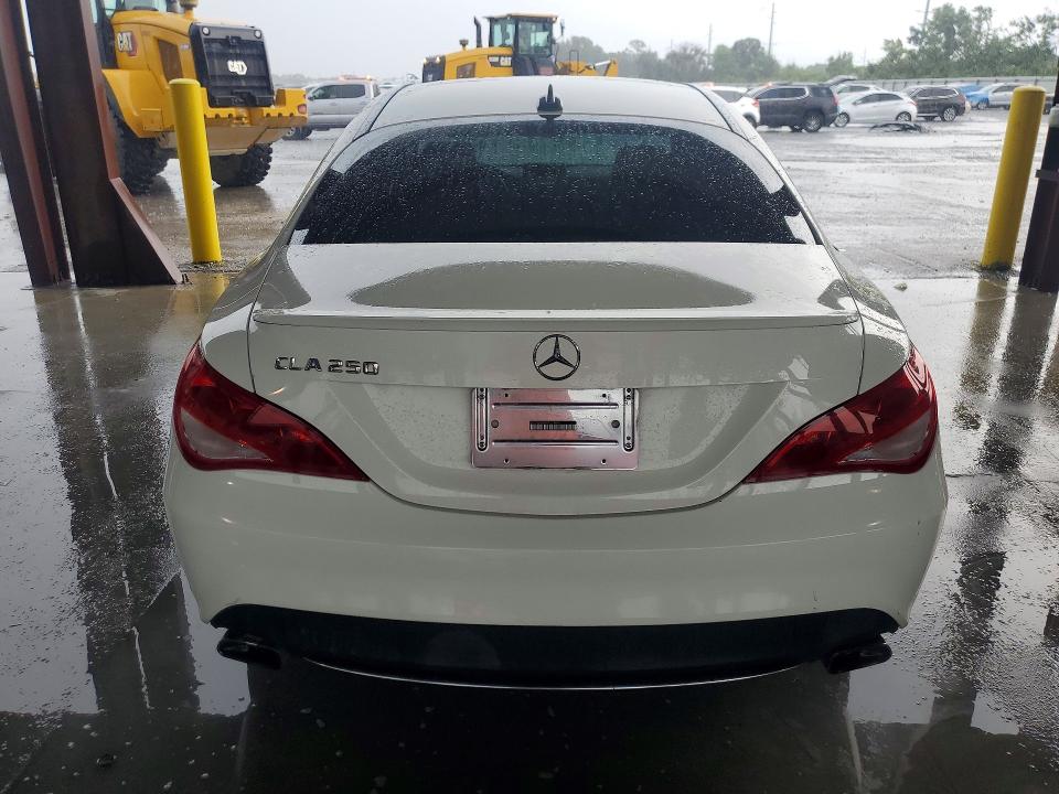 Photo 6 from auction – 2015 MERCEDES-BENZ CLA with VIN WDDSJ4EB6FN251646