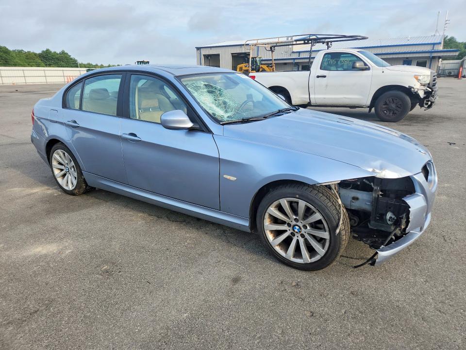 Photo 4 from auction – 2011 BMW 328 with VIN WBAPK5C54BF122001
