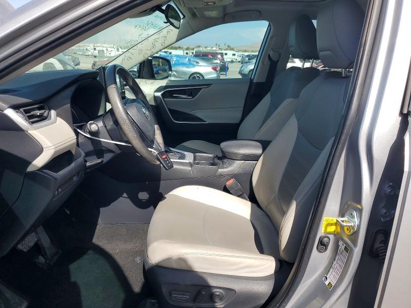 Photo 7 from auction – 2019 TOYOTA RAV4 with VIN 2T3C1RFV1KC027290