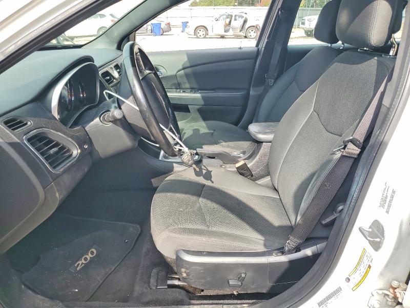 Photo 7 from auction – 2011 CHRYSLER 200 with VIN 1C3BC1FG4BN548281