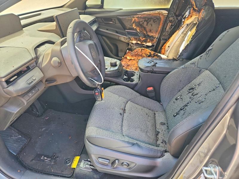 Photo 7 from auction – 2026 TOYOTA BZ with VIN JTMBCAEBXTA003759