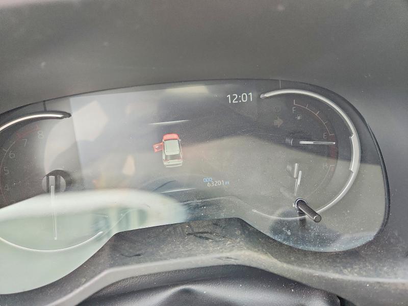 Photo 9 from auction – 2019 TOYOTA RAV4 with VIN JTMY1RFV8KD500247