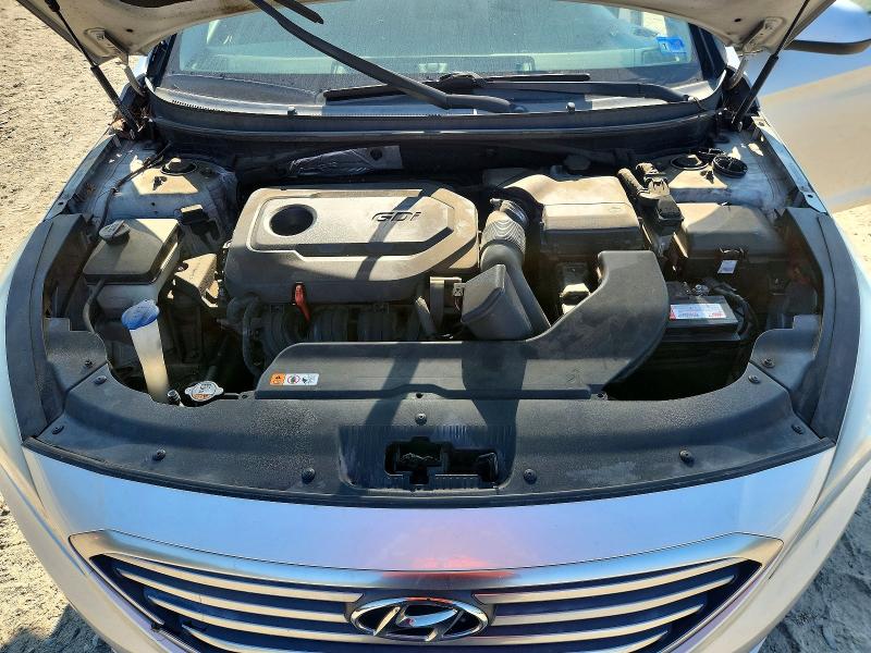 Photo 11 from auction – 2016 HYUNDAI SONATA with VIN 5NPE24AF3GH292475