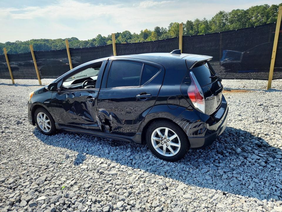 Photo 2 from auction – 2017 TOYOTA PRIUS C with VIN JTDKDTB34H1595012