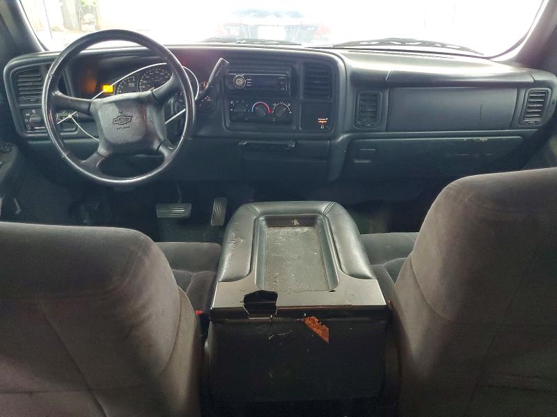 Photo 8 from auction – 2001 CHEVROLET SILVERADO with VIN 2GCEC19V311374481