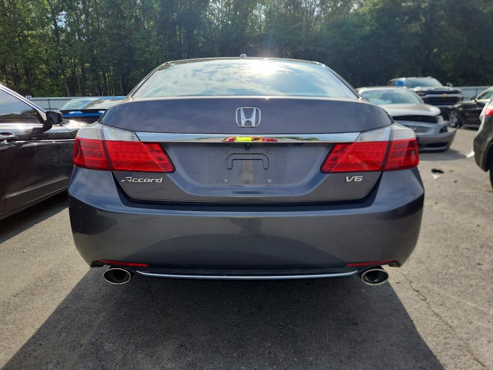 Photo 6 from auction – 2015 HONDA ACCORD with VIN 1HGCR3F91FA034639