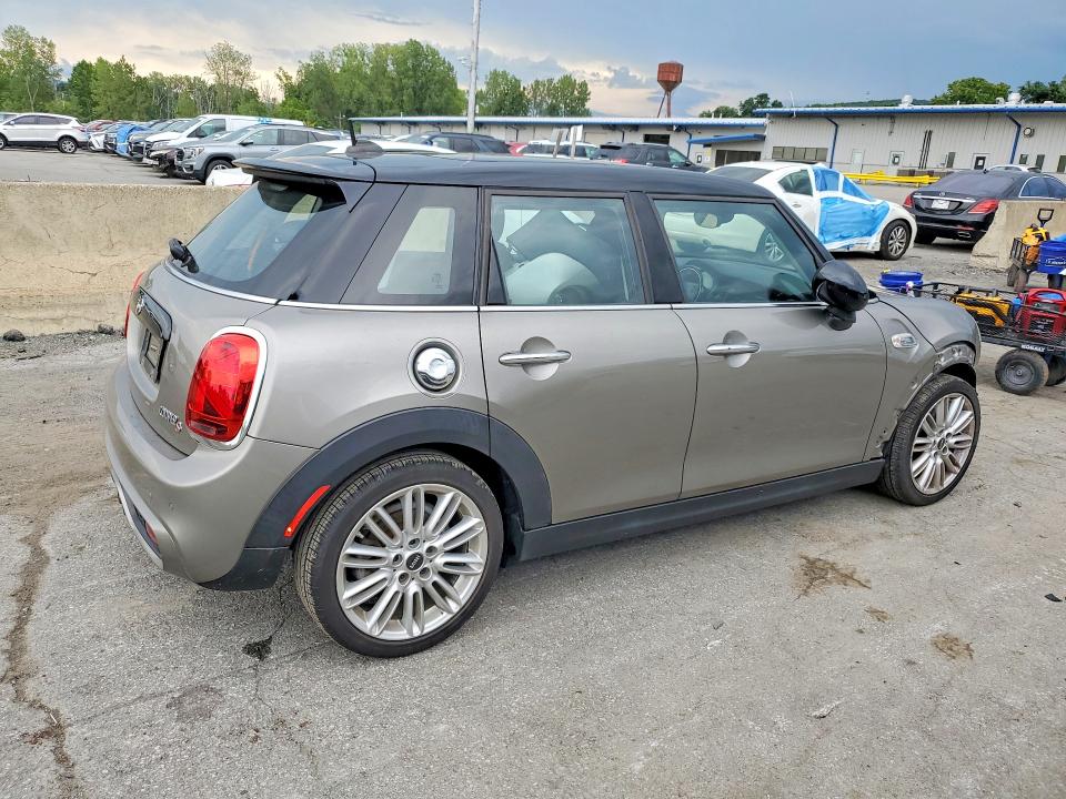 Photo 3 from auction – 2019 MINI COOPER with VIN WMWXU3C59K2H89090