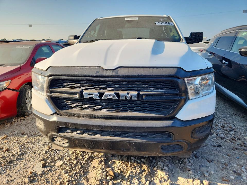 Photo 5 from auction – 2019 RAM 1500 with VIN 1C6RRECT7KN667421