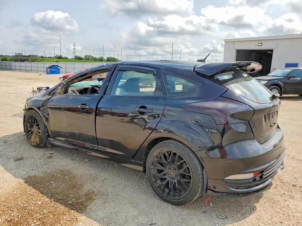 Photo 2 from auction – 2017 FORD FOCUS with VIN 1FADP3L99HL302511