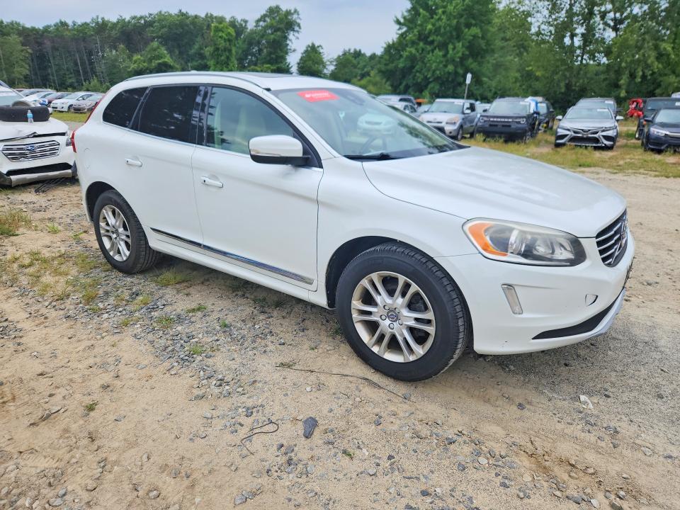 Photo 4 from auction – 2016 VOLVO XC60 with VIN YV4612RK4G2825249