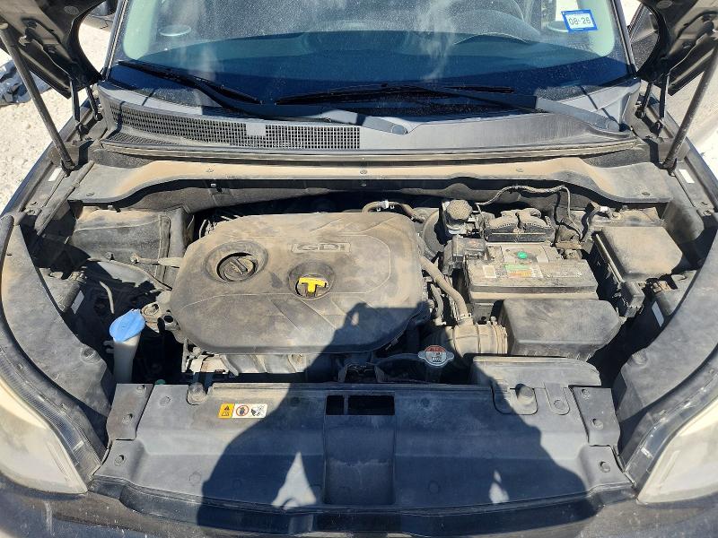 Фото 11 с аукциона – 2016 KIA SOUL с VIN KNDJP3A58G7331390