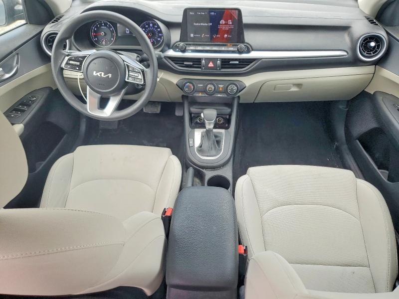 Photo 8 from auction – 2023 KIA FORTE with VIN 3KPF24AD0PE552337