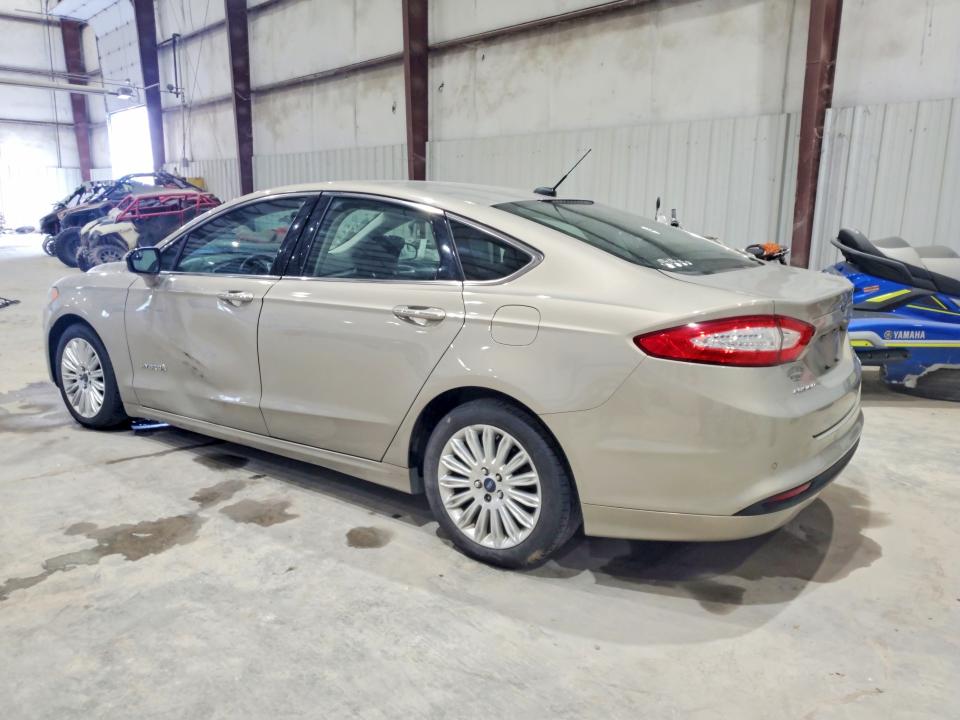 Photo 2 from auction – 2015 FORD FUSION with VIN 3FA6P0LU9FR125579