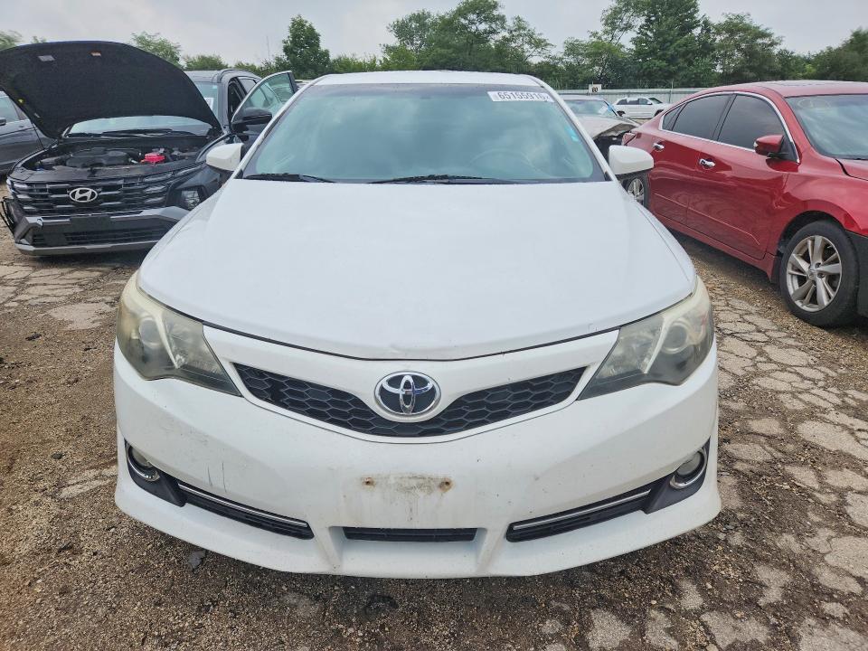 Photo 5 from auction – 2014 TOYOTA CAMRY with VIN 4T1BF1FK0EU385979