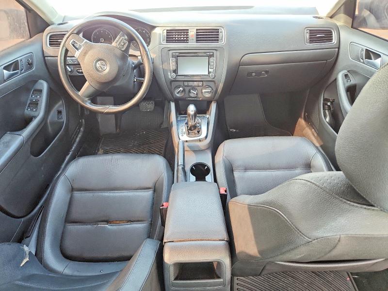 Photo 8 from auction – 2012 VOLKSWAGEN JETTA with VIN 3VWDX7AJ8CM400769