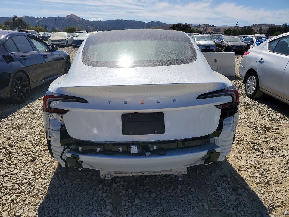 Снимка 6 от търг – 2024 TESLA MODEL 3 с VIN 5YJ3E1EA8RF866632