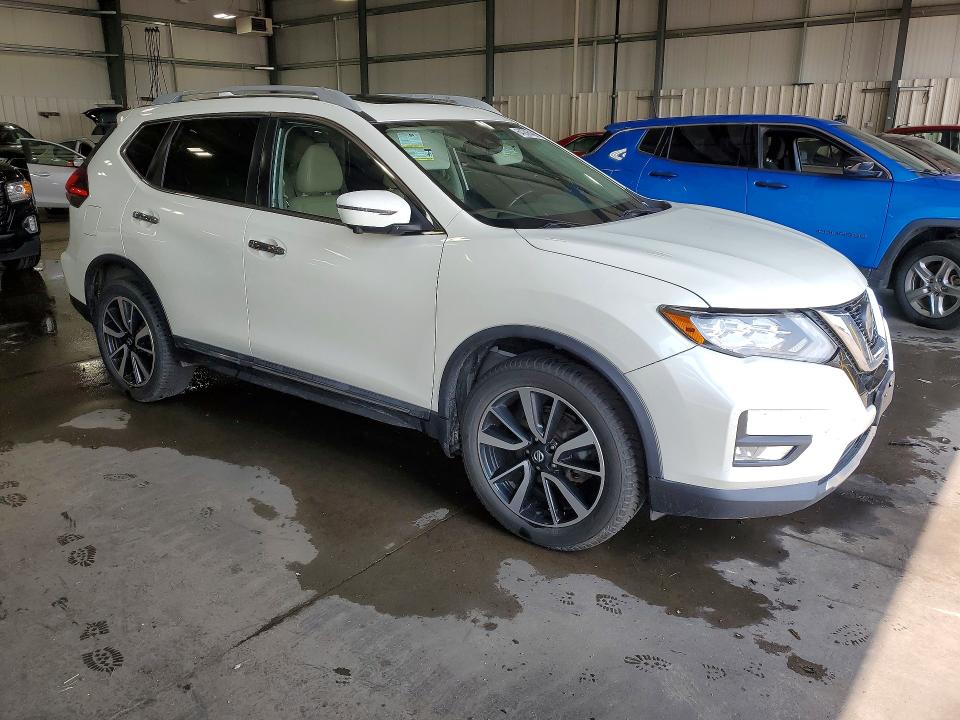 Photo 4 from auction – 2019 NISSAN ROGUE with VIN 5N1AT2MV7KC740378