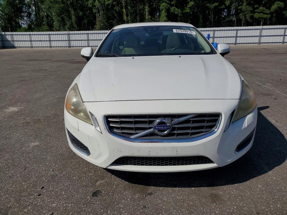 Photo 5 from auction – 2012 VOLVO S60 with VIN YV1622FS3C2129796