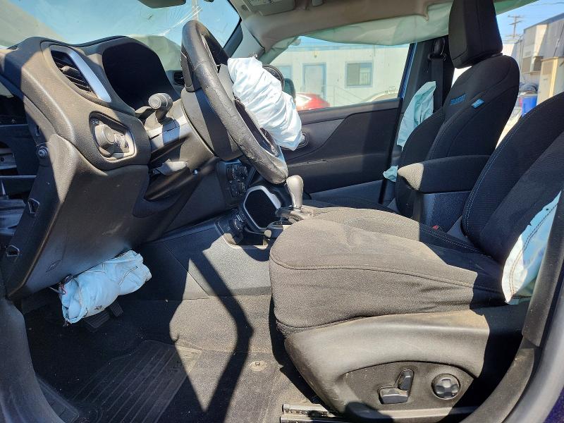 Photo 7 from auction – 2021 JEEP RENEGADE with VIN ZACNJDBB4MPM70215